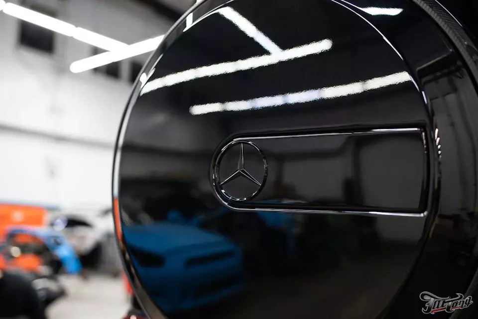 Mercedes G63 AMG. Полный антихром и окрас дисков!